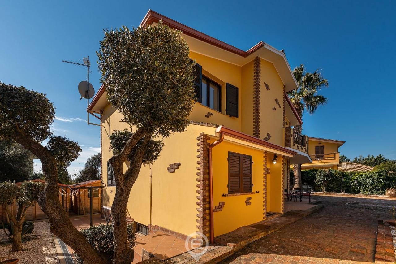 Villa Monica - Suites Iglesias Exterior foto