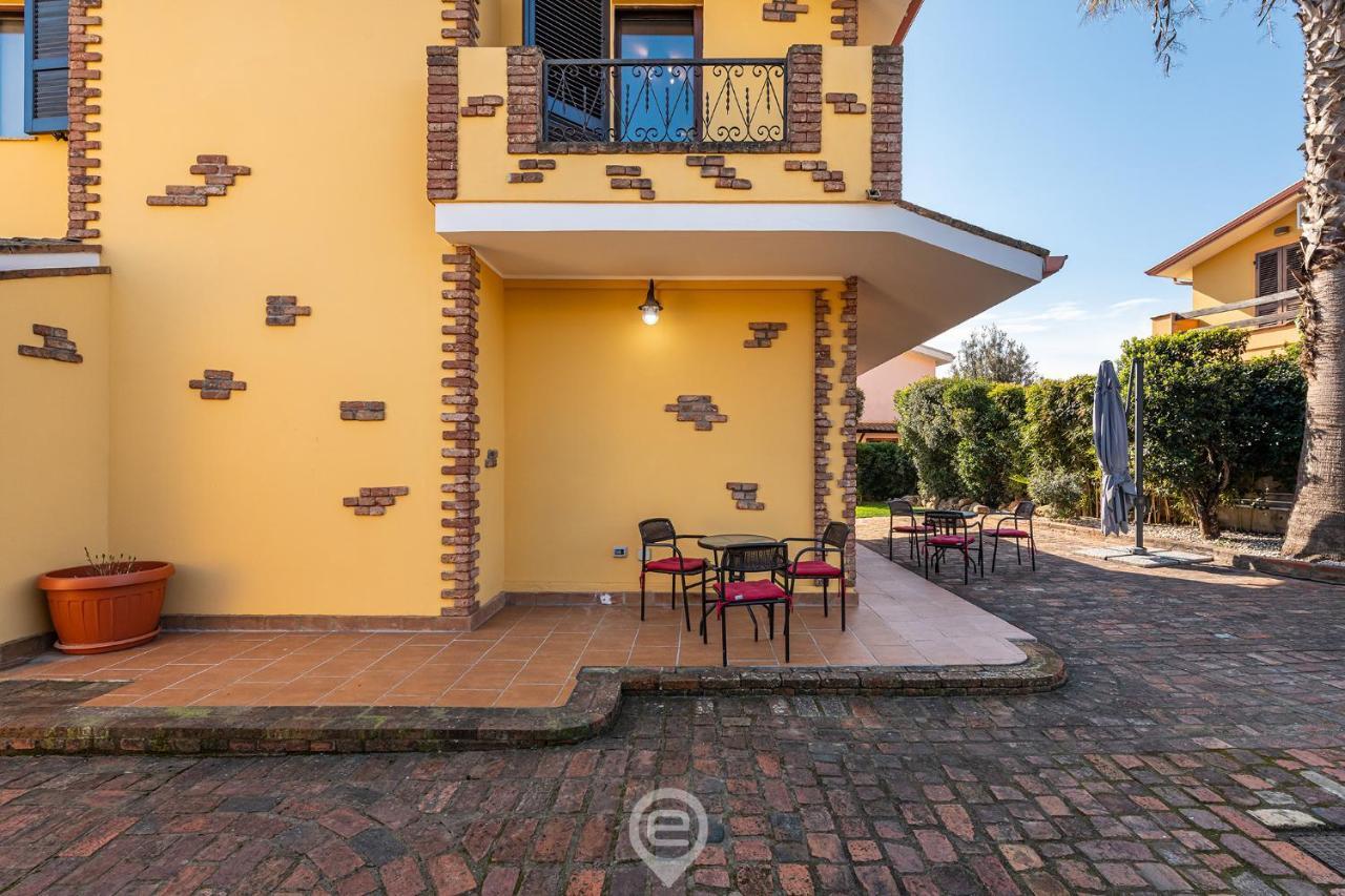Villa Monica - Suites Iglesias Exterior foto